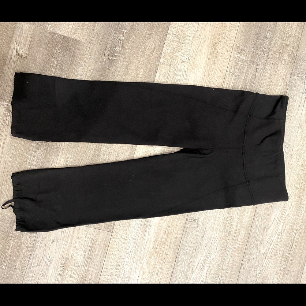 Cropped lululemon leggings; size 2